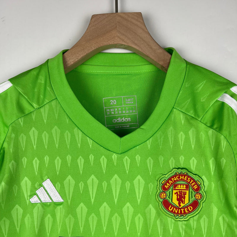 MANCHESTER UNITED GOLEIRO I 23/24 CONJUNTO INFANTIL - TIENDA DEL JUGADOR